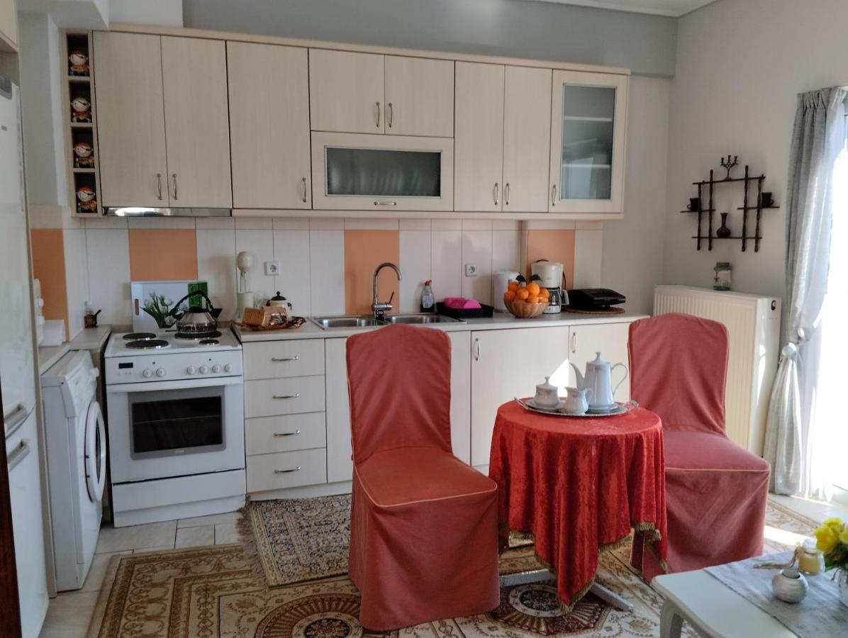 Πέτρινο Στη Θάλασσα Apartamento Nafpaktos Exterior foto