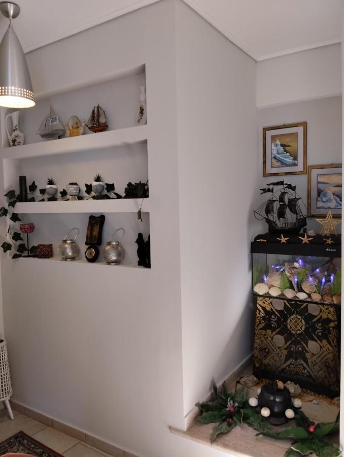 Πέτρινο Στη Θάλασσα Apartamento Nafpaktos Exterior foto