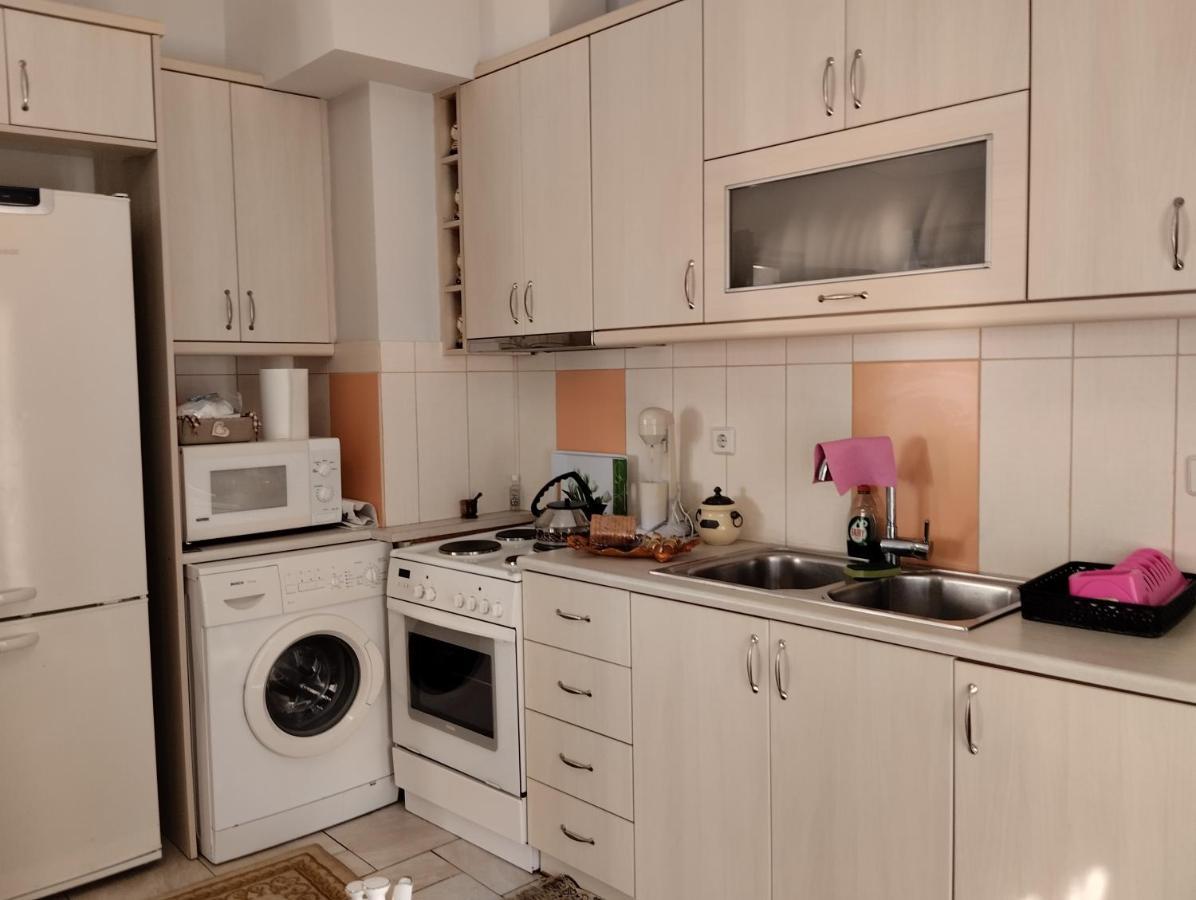 Πέτρινο Στη Θάλασσα Apartamento Nafpaktos Exterior foto