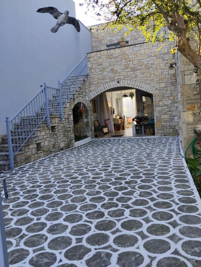 Πέτρινο Στη Θάλασσα Apartamento Nafpaktos Exterior foto