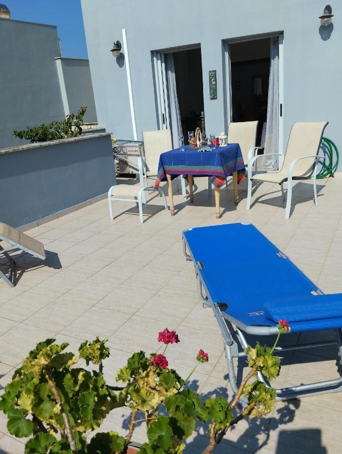 Πέτρινο Στη Θάλασσα Apartamento Nafpaktos Exterior foto